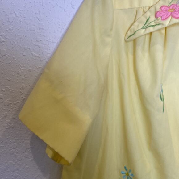 Vintage Tanya Loungewear Yellow Short Sleeve Button Down Pajama Dress Sz XL - Picture 7 of 13